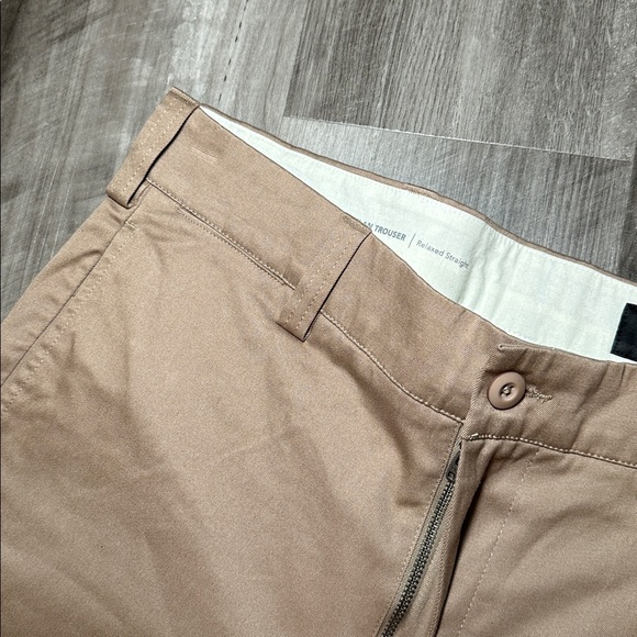 AG Jeans Lochlan Trouser Relaxed Straight Chino Pants - 32x34 (Measures 35x27) - Picture 7 of 8